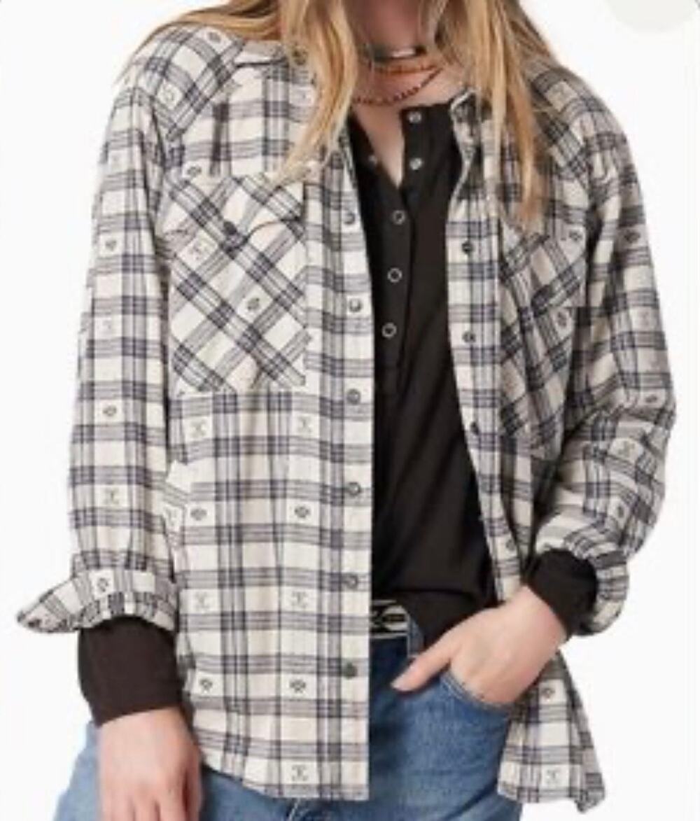 XIRENA Women’s Western Style Snap Front Plaid Flannel Shacket Top